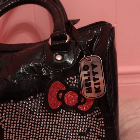 2010 Hello Kitty Black and Red Satchel - Picture 3 of 4